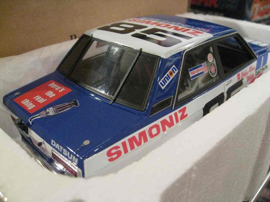 Amazon | Retro Motoring TSM1/18 BRE Datsun 510#85 ブルー